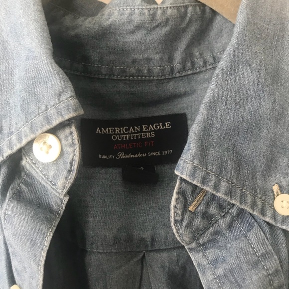 AE Perfect Denim Shirt ✨ Medium - Picture 3 of 5